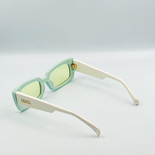 MINT FOG – GREEN & WHITE